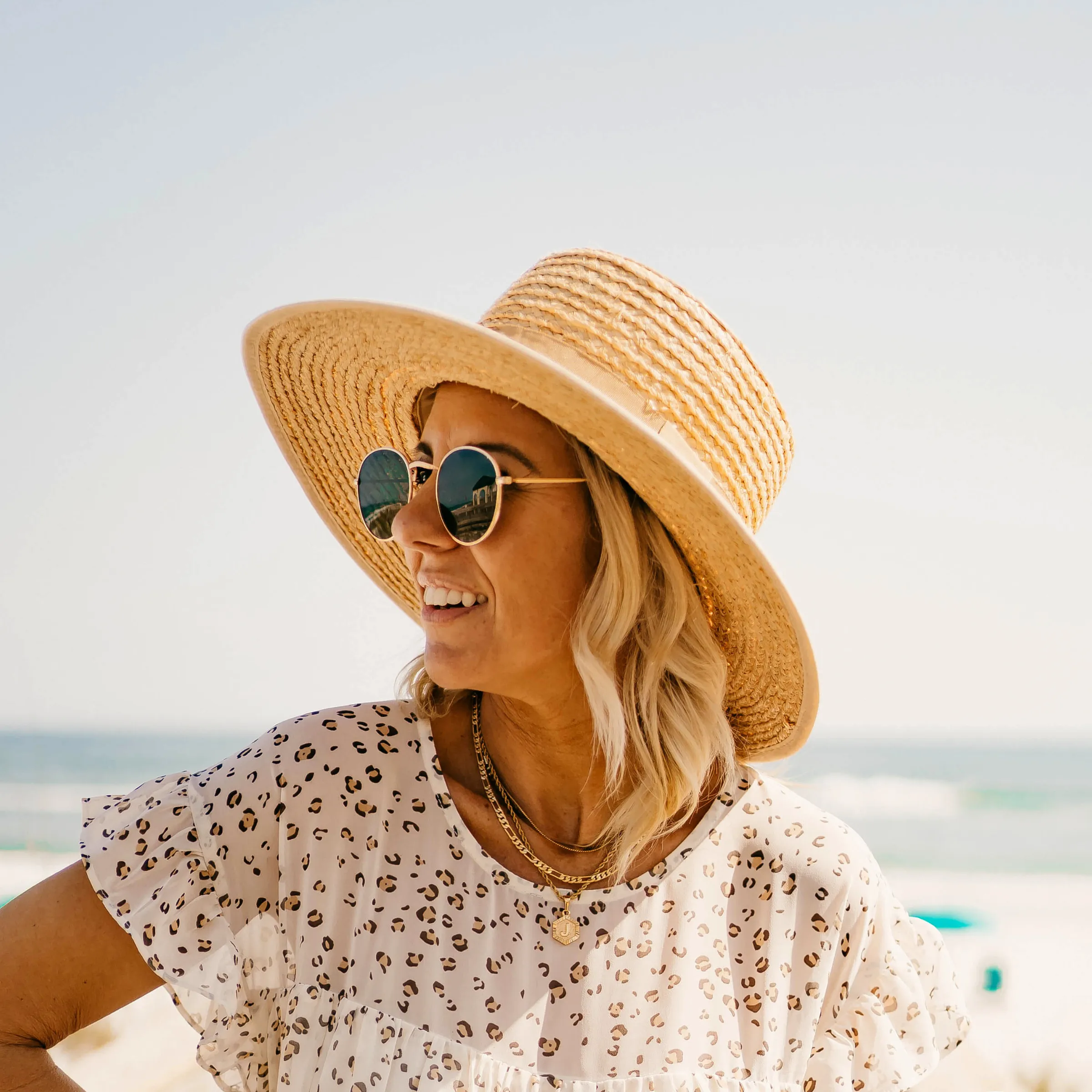 A Shady Spot Short Brim Bucket Hat with Nude Band in Natural Tan