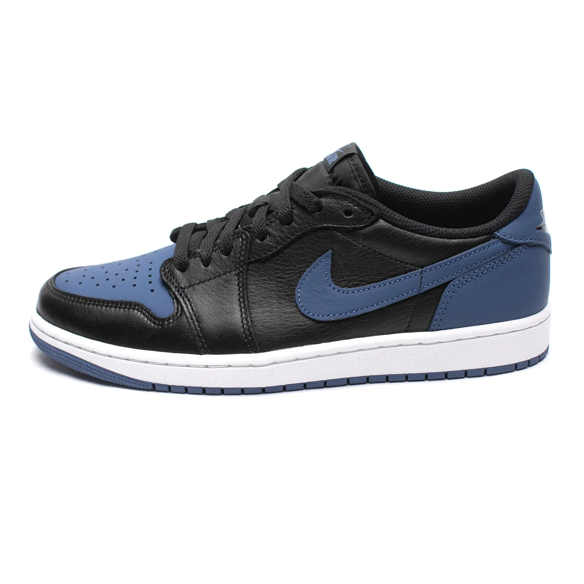 Air Jordan 1 Low OG ‘Mystic Navy’