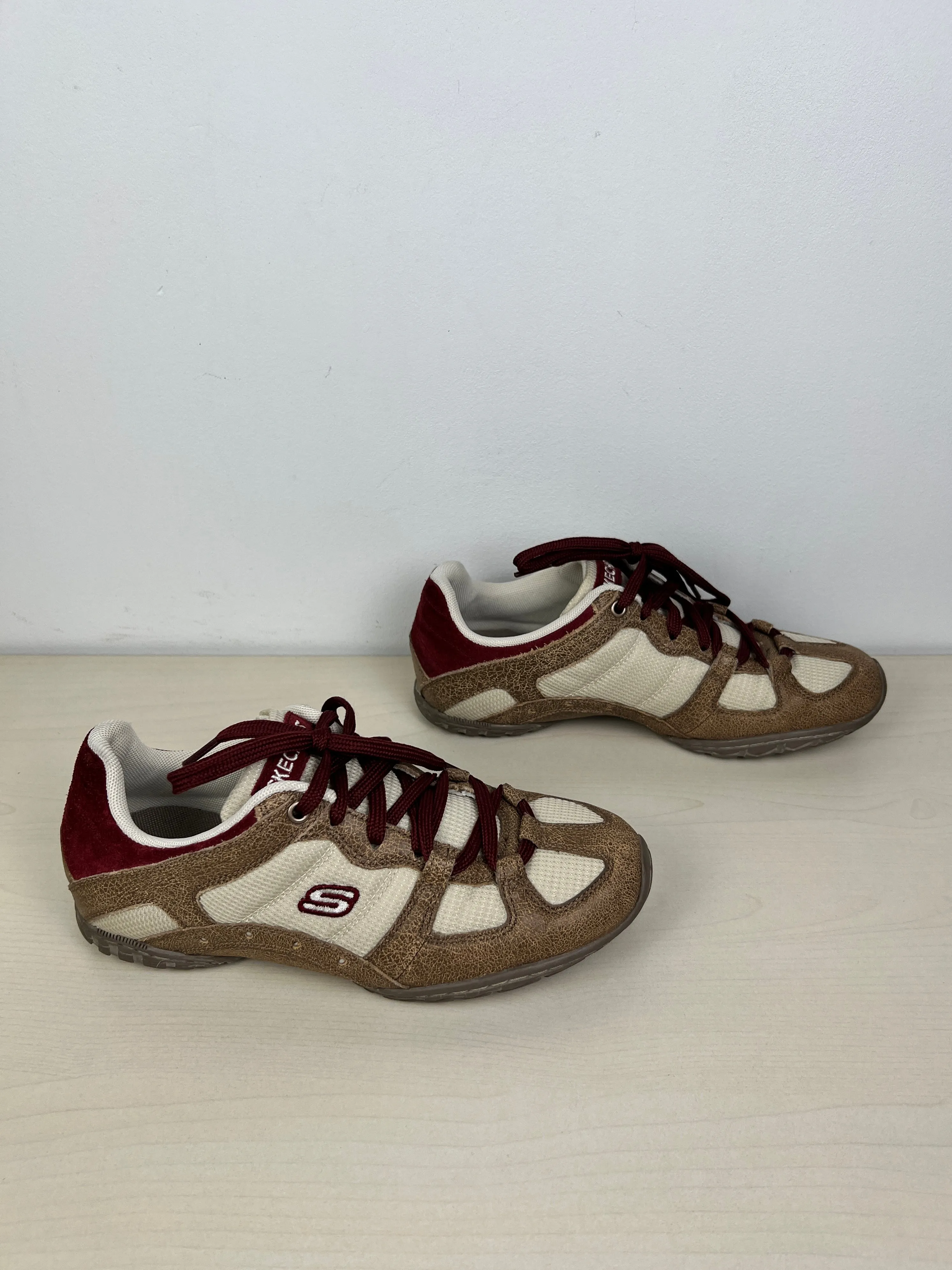 Brown Shoes Athletic Skechers, Size 6.5