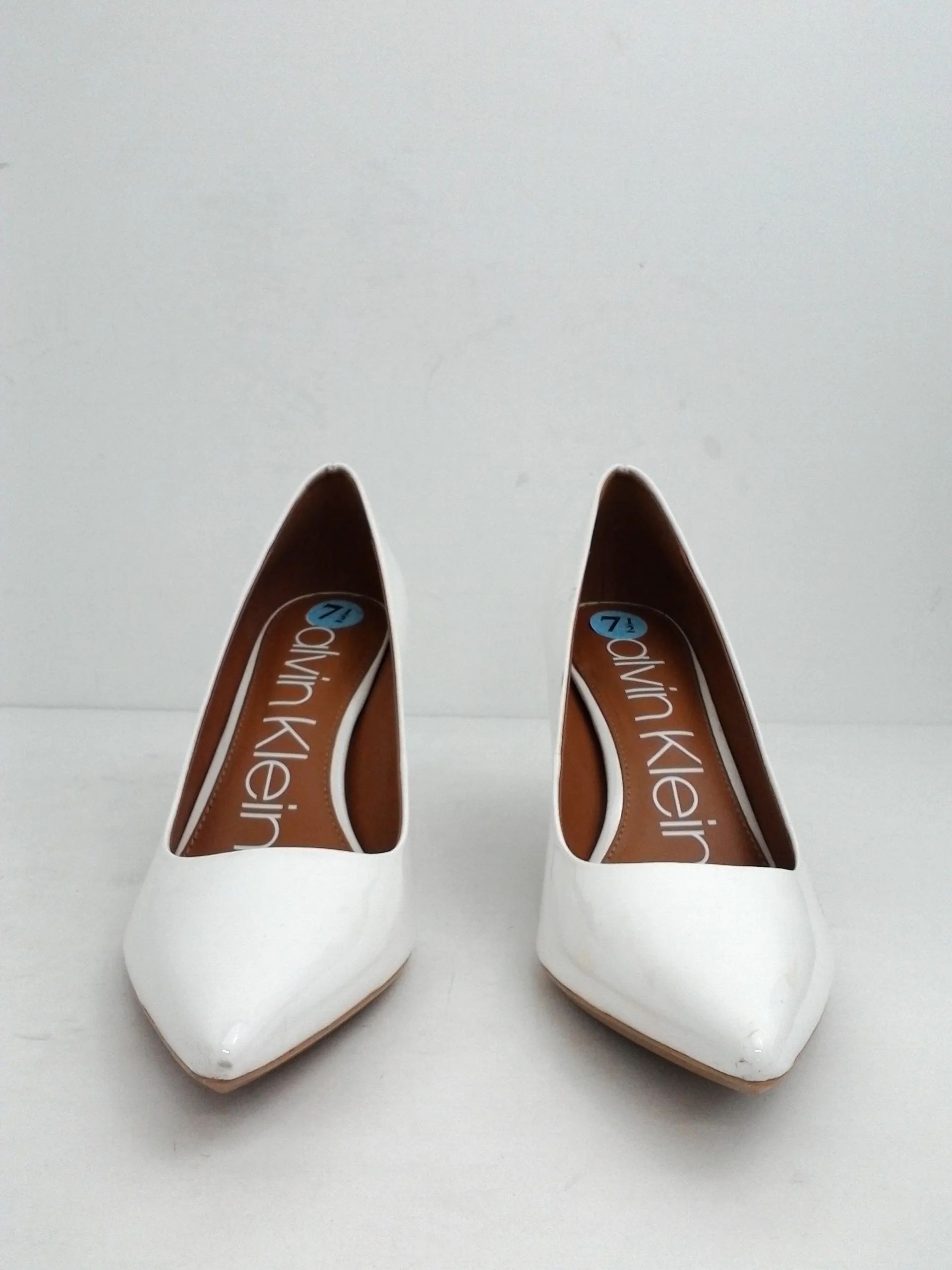 Calvin Klein Women's Gayle white Patent Heels Size 7.5 M