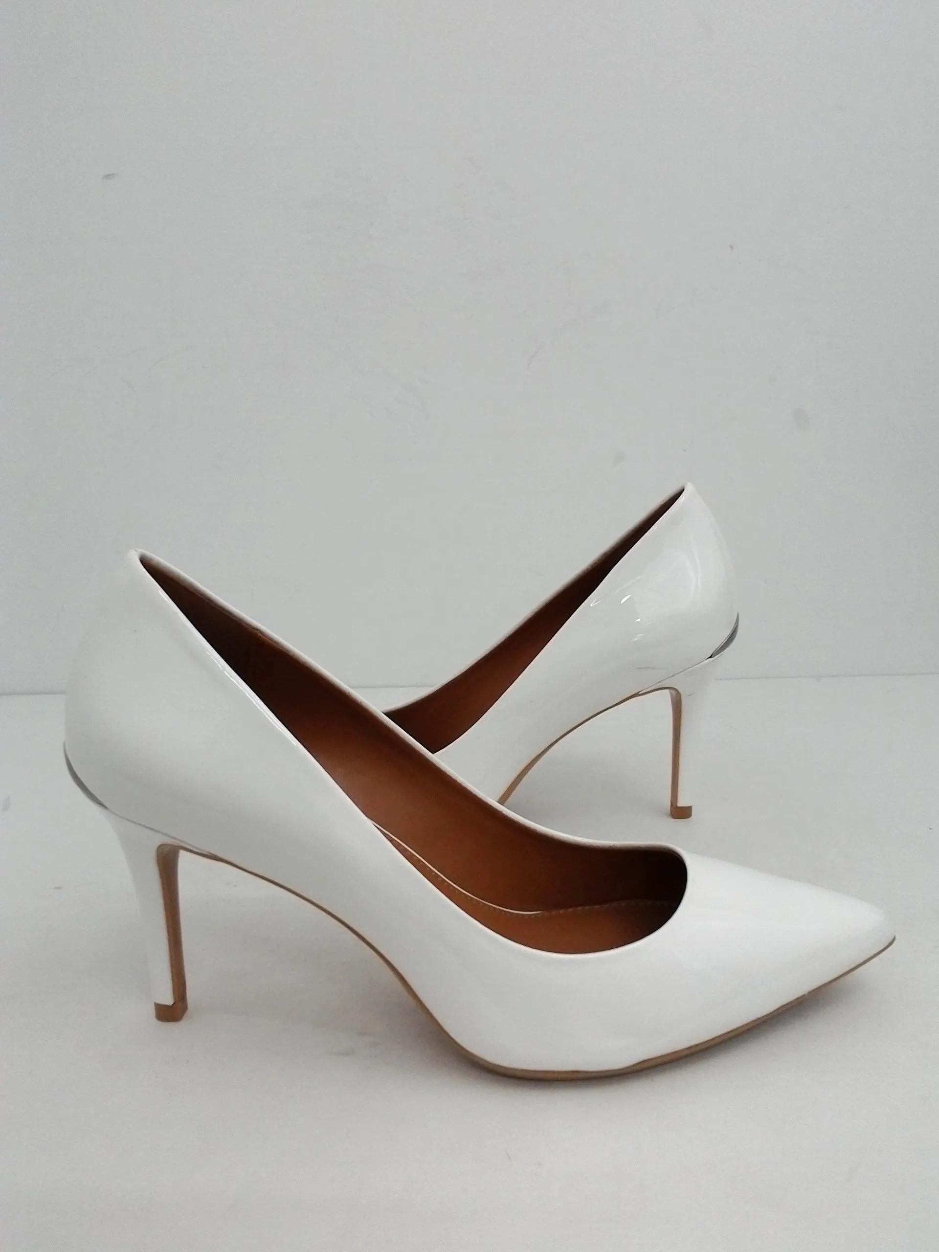 Calvin Klein Women's Gayle white Patent Heels Size 7.5 M