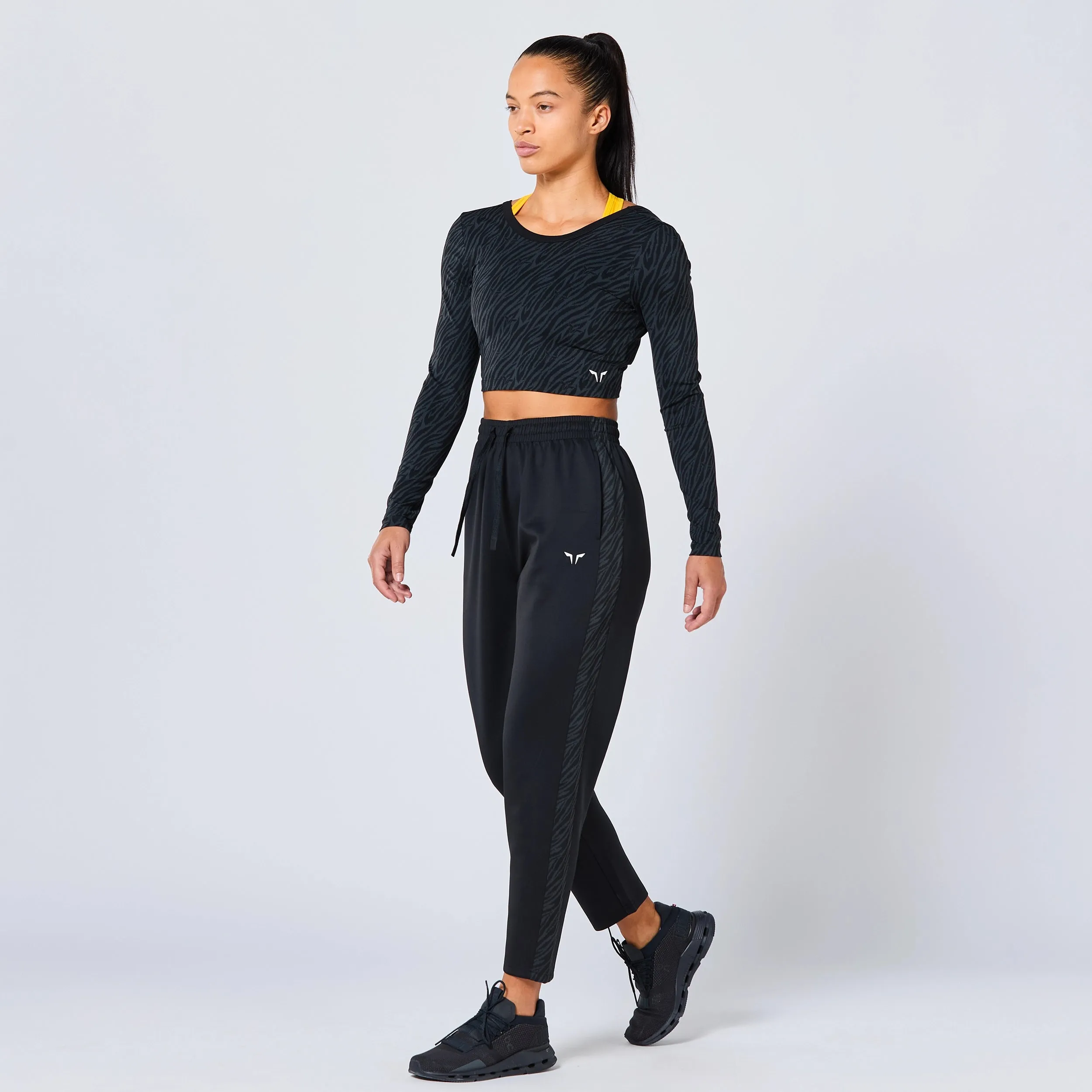 Core Tapered Pants - Black