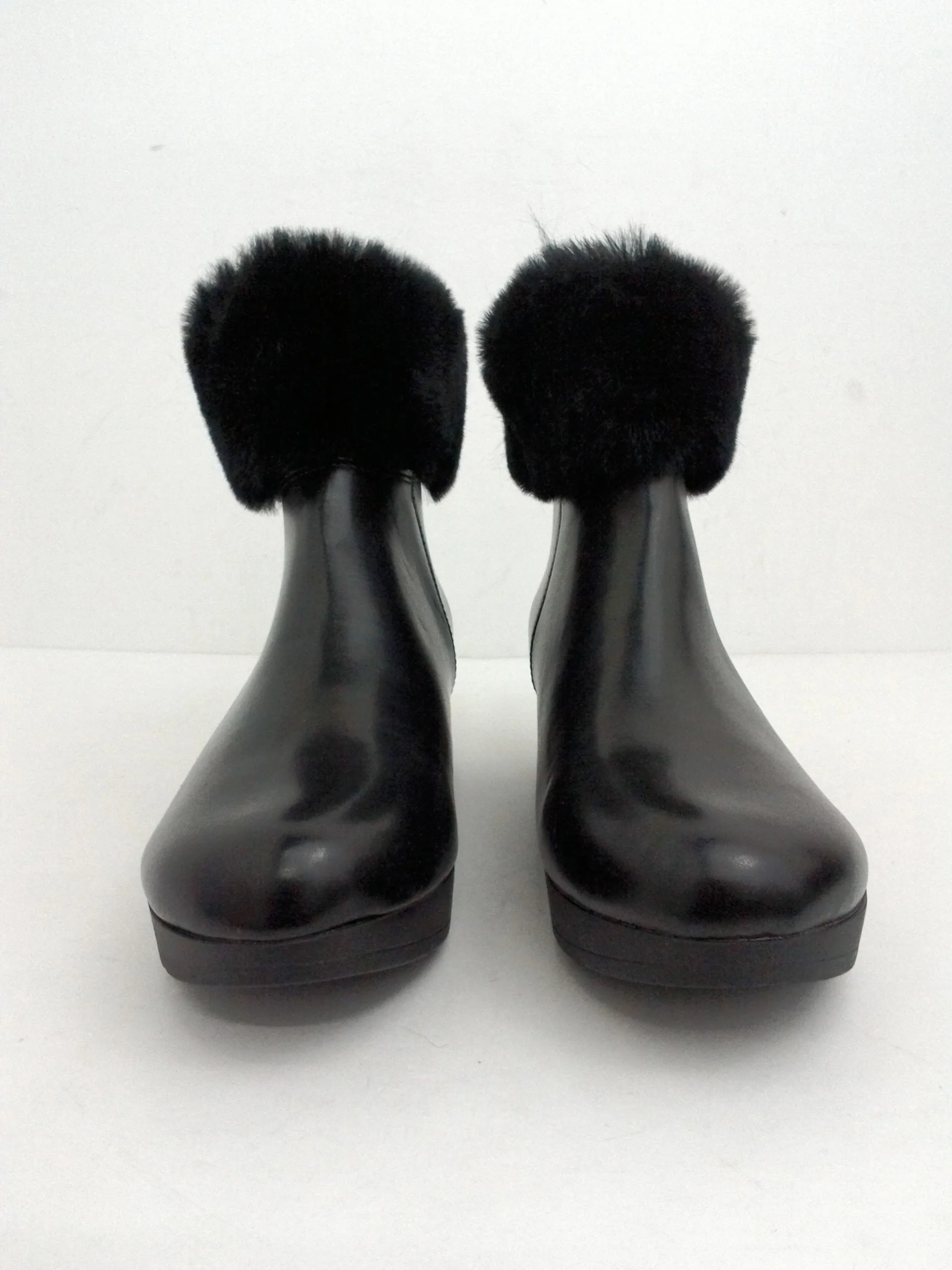 DKNY Women's Black Booties Size 8.5