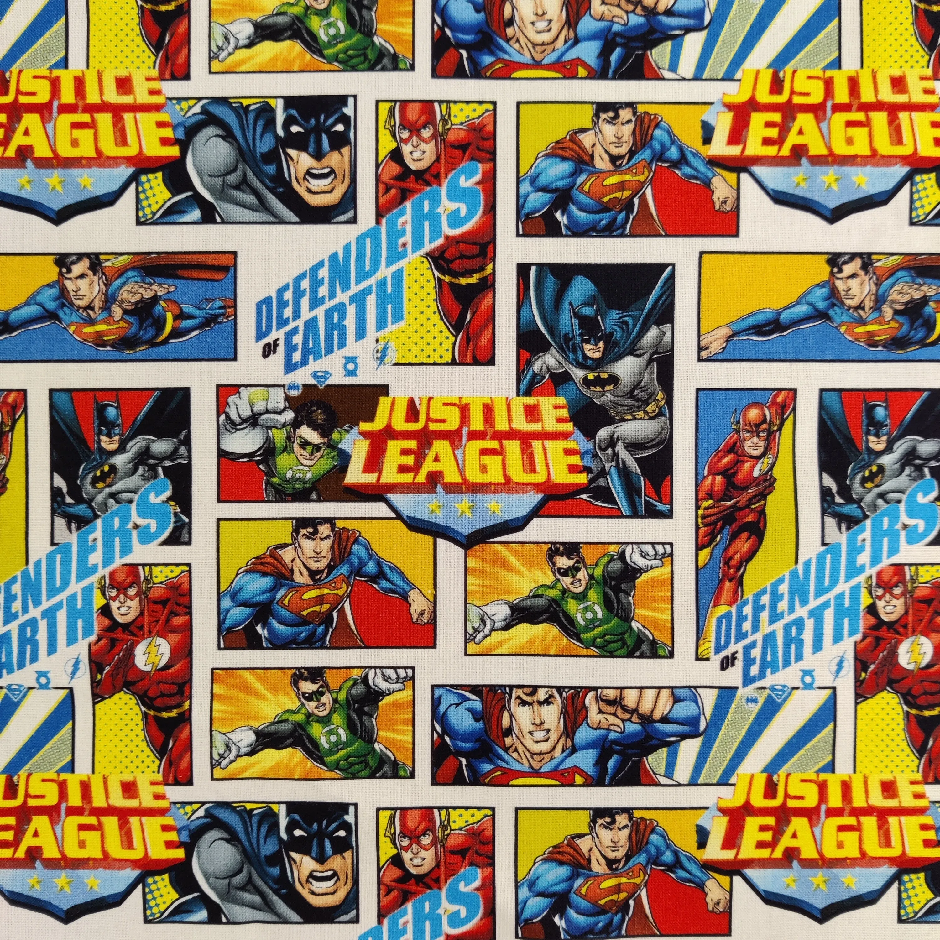 FS895_1 Justice League Defenders of Earth Cotton