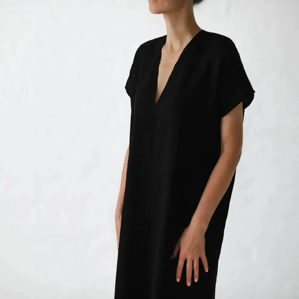 Linen V neck dress black by Seaside Tones