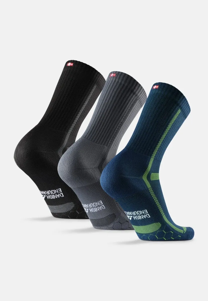 LONG-DISTANCE CREW RUNNING SOCKS