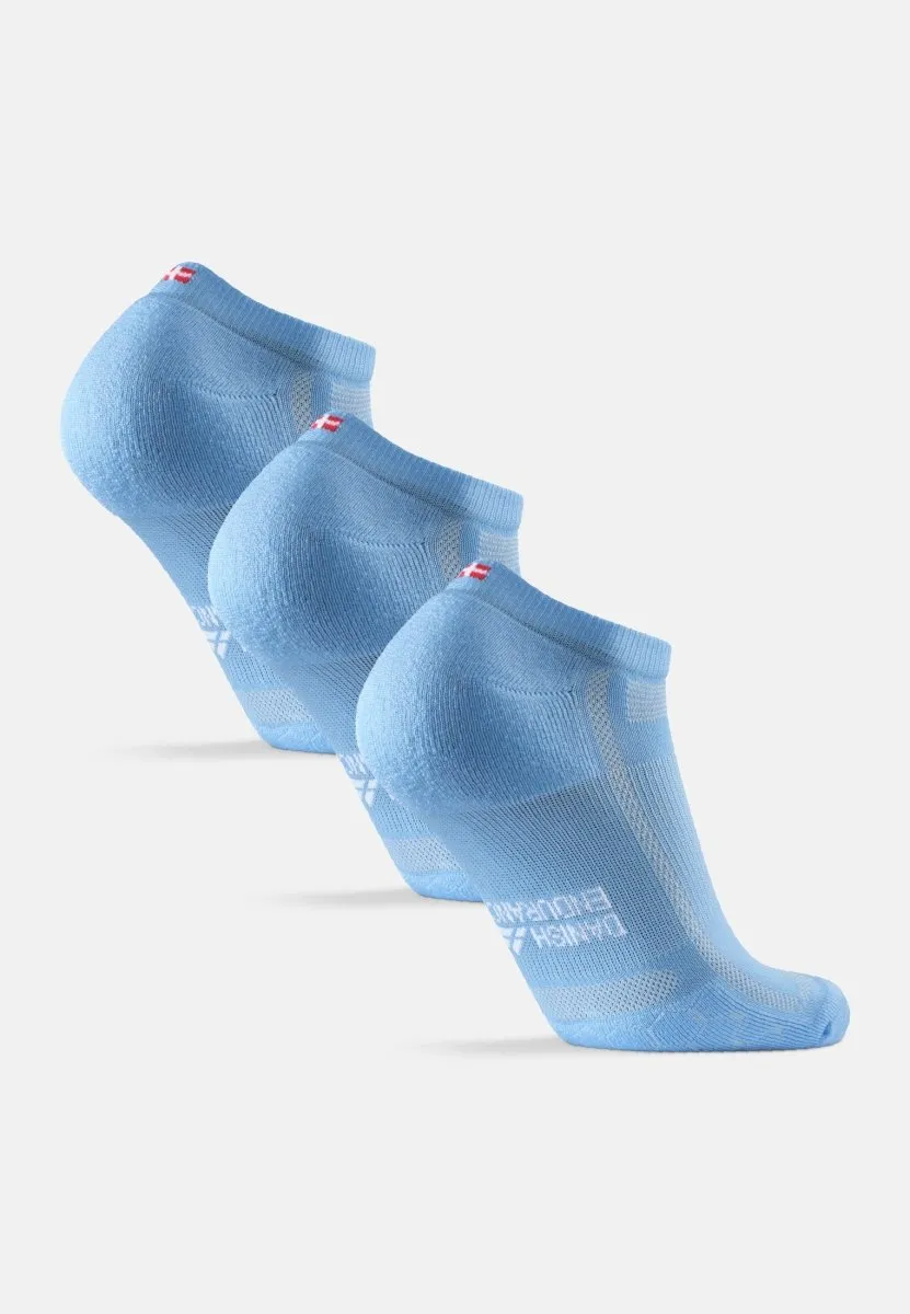 LOW-CUT RUNNING SOCKS FOR LONG DISTANCES