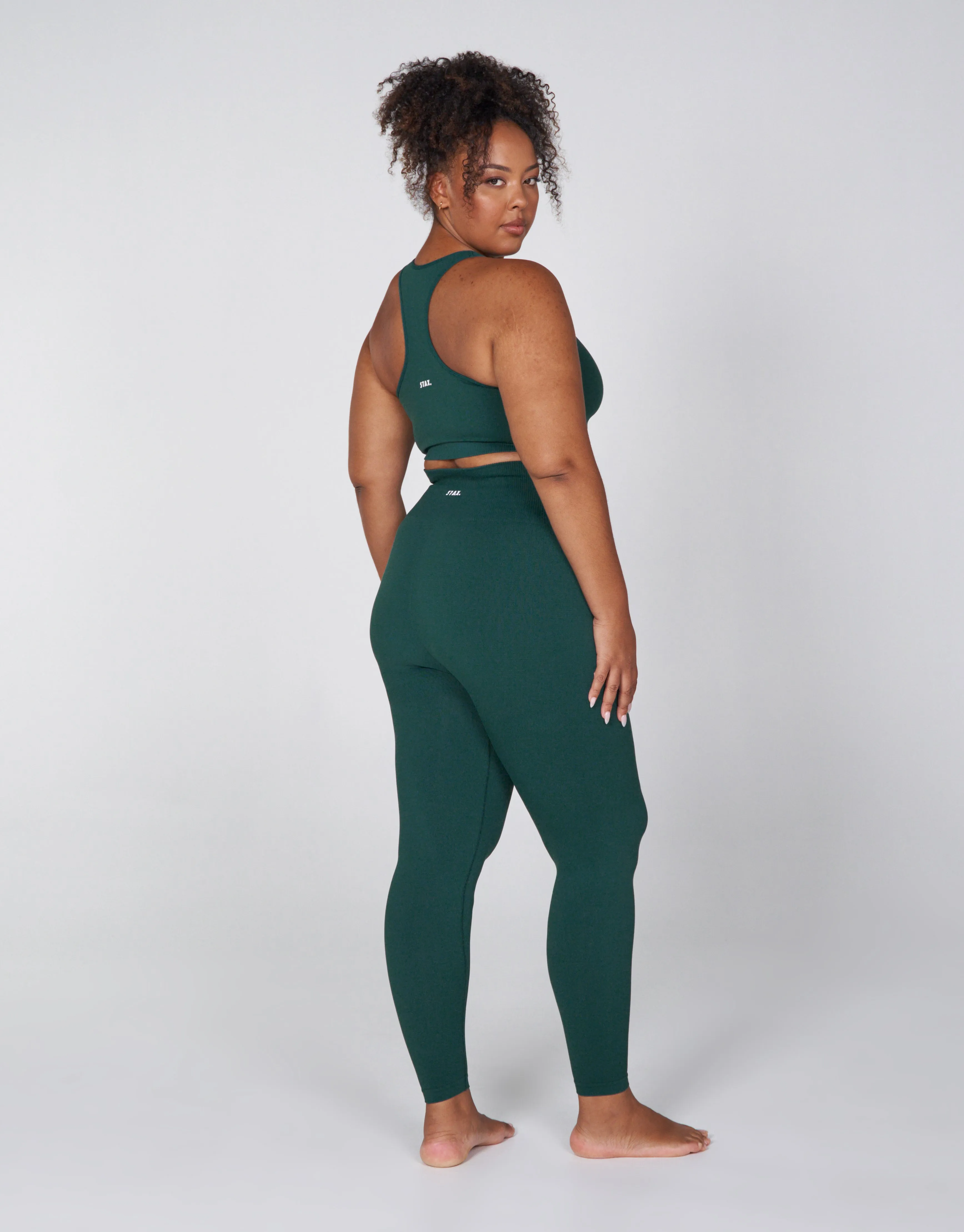 Premium Seamless Favourites Racer Crop - Pine