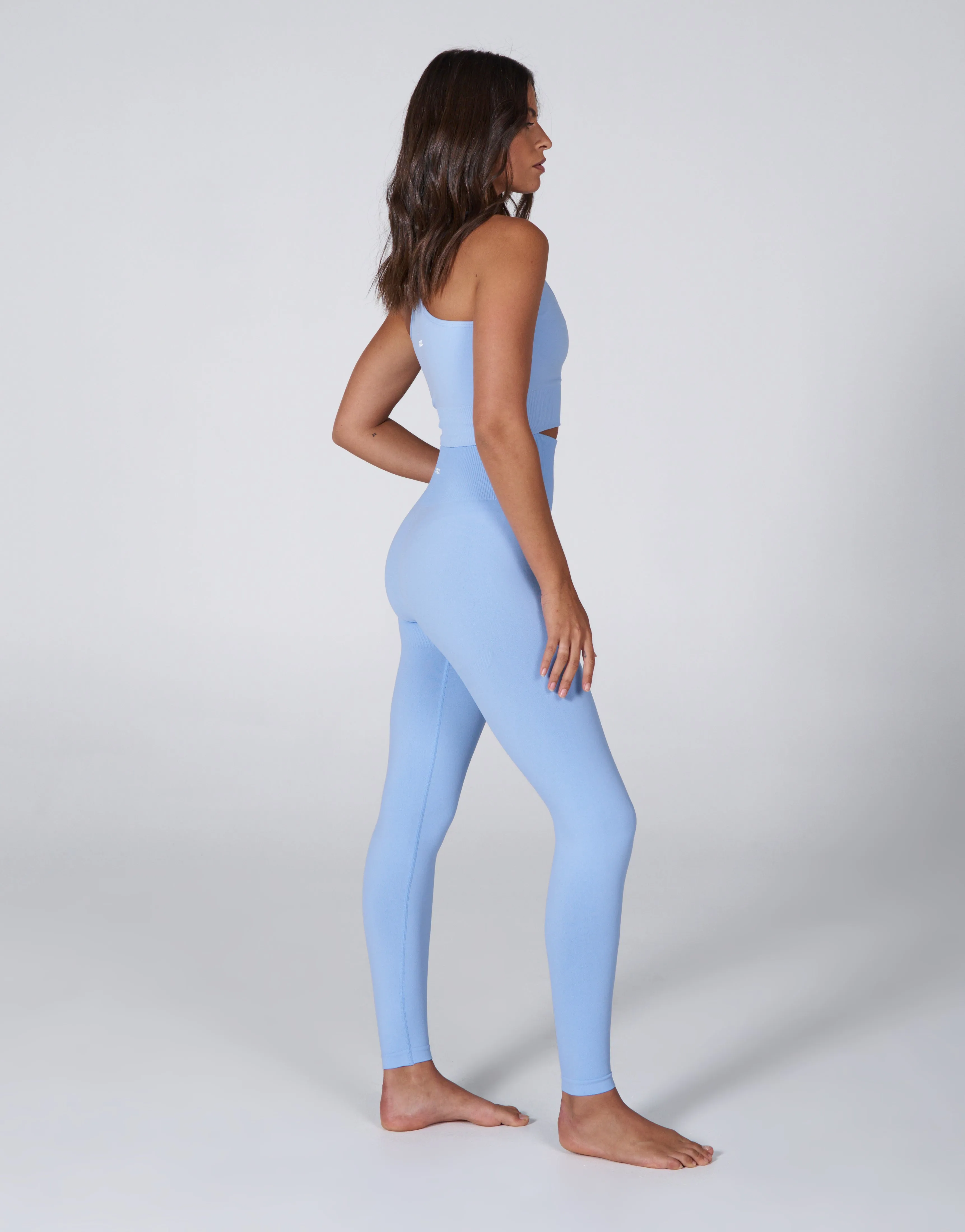 Premium Seamless Favourites Strappy Crop - Baby blue