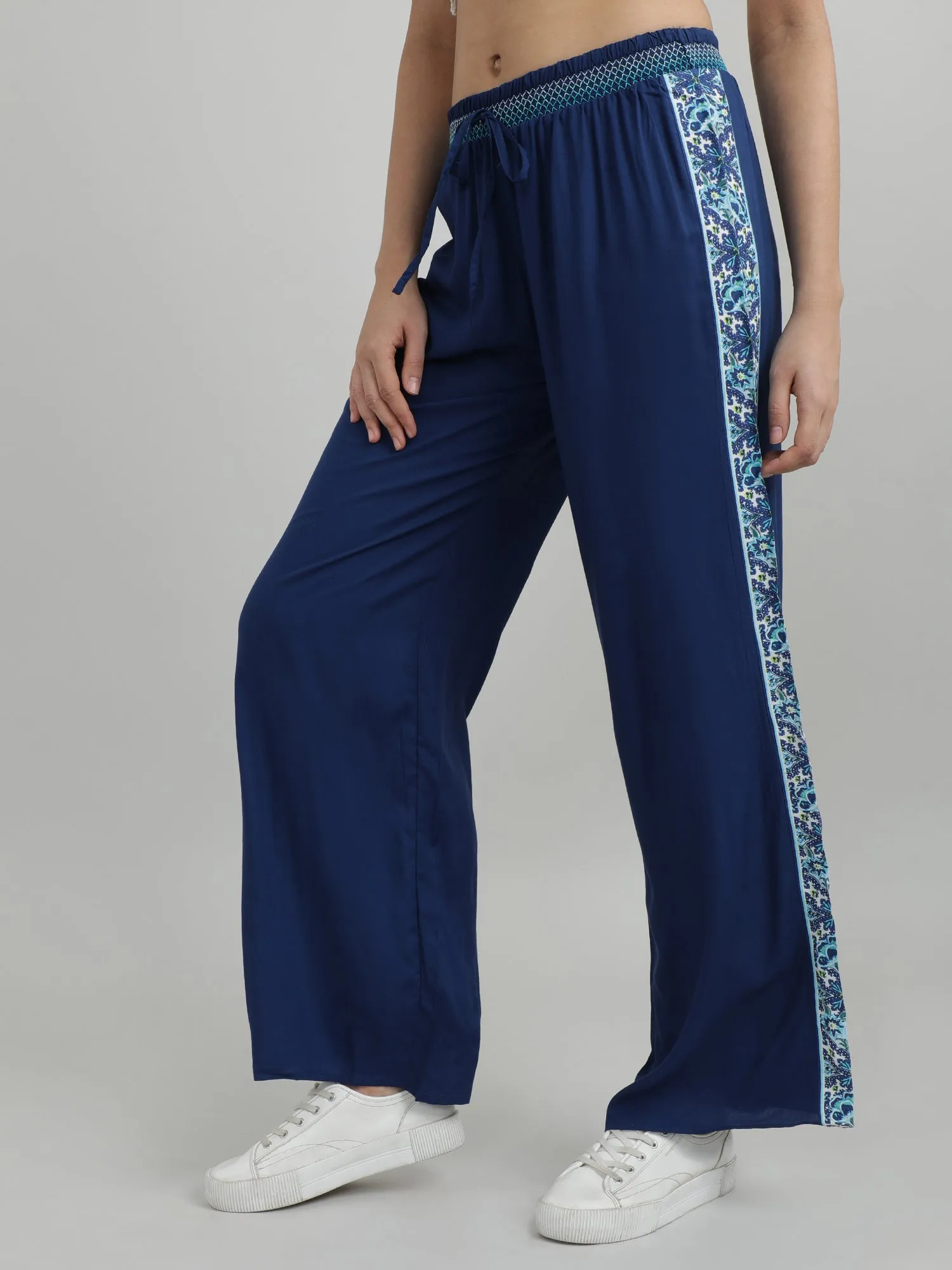 Women Blue Side Print Lounge Pants